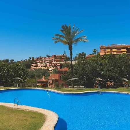 Paraiso Natural En Con Piscina Y Parking * Marbella