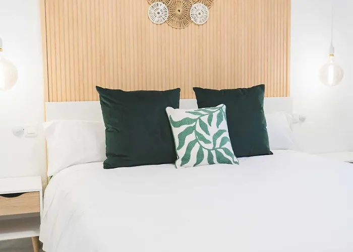 アパート Paraiso Natural En Con Piscina Y Parking マルベーリャ