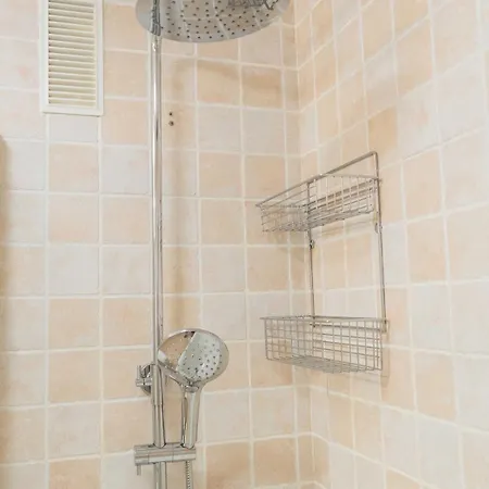 Paraiso Natural En Con Piscina Y Parking 마르베야